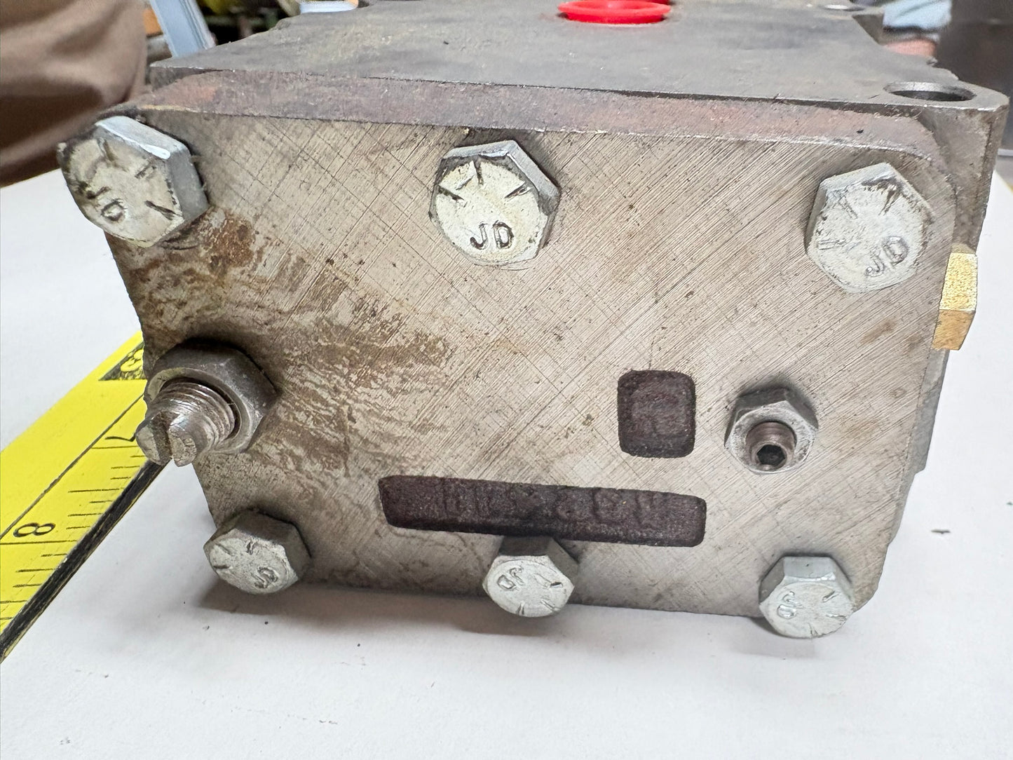 May be John Deere AR41038 hydraulic valve