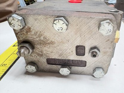 May be John Deere AR41038 hydraulic valve