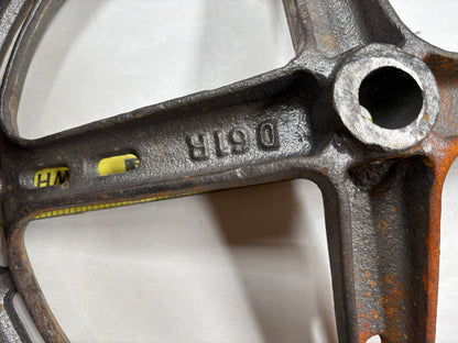 Cast iron slotted steering wheel similar to John Deere D61R for John Deere (Spoker?) D