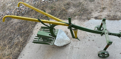 Antique Horse Drawn Shaker Potato Digger